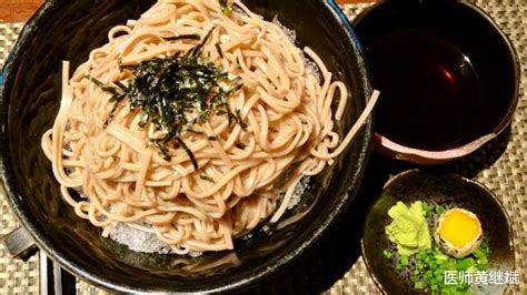 干脆面熱量高嗎減肥能吃嗎,蕎麥面熱量這么高為什么說(shuō)能減肥縮略圖