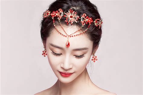 頭飾發(fā)飾(頭飾發(fā)飾發(fā)箍)縮略圖