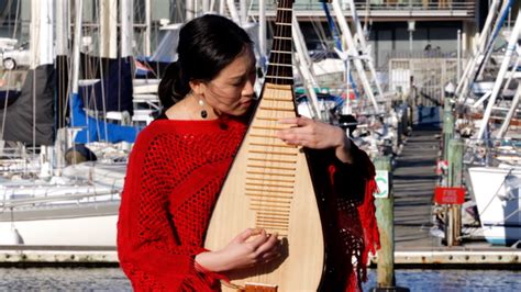 惠靈頓經(jīng)典歌曲,惠靈頓和一個(gè)女的同臺(tái)唱的歌縮略圖