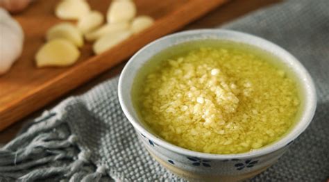 蒜蓉醬怎么吃(蒜蓉醬怎么吃最好吃)縮略圖