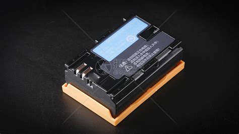 萬能充怎么充相機(jī)電池,萬能充怎么充相機(jī)電池一般充多久縮略圖