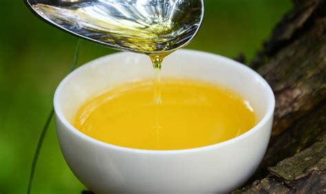 山茶油價(jià)格多少錢一斤,山茶油價(jià)格多少錢一斤才正宗縮略圖