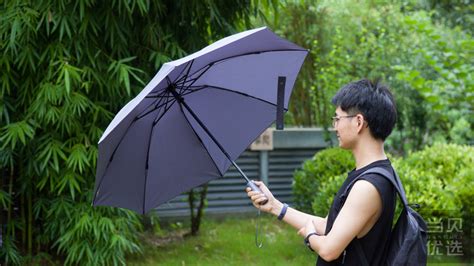 雨傘可以托運(yùn)嗎,雨傘可以托運(yùn)嗎?還是要帶上飛機(jī)縮略圖