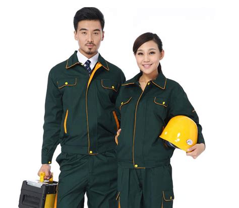 工作服上班專(zhuān)用(工作服上班專(zhuān)用工具)縮略圖