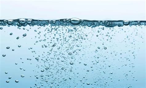 氣泡水(氣泡水算不算碳酸飲料)縮略圖