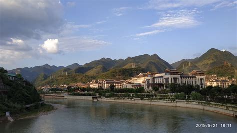 茅臺鎮(zhèn)旅游景點攻略(貴州茅臺鎮(zhèn)旅游景點攻略)縮略圖