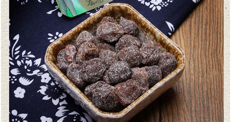 話(huà)梅吃多了會(huì)怎樣(話(huà)梅吃多了會(huì)怎樣的呢)縮略圖