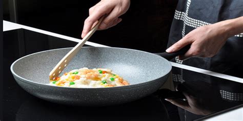 炒鍋第一次使用怎么開(kāi)鍋,麥飯石炒鍋第一次使用怎么開(kāi)鍋縮略圖