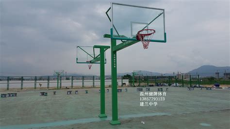 籃球架多少錢一個 標準籃球架價格(籃球架多少錢一套)縮略圖