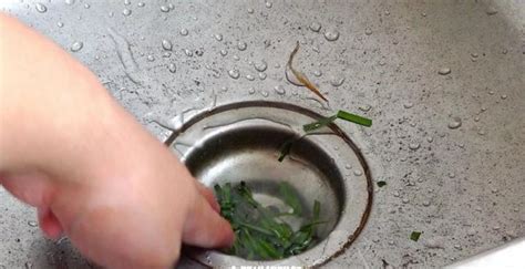 臉盆下水道堵了怎么辦(洗手盆堵了怎么疏通)縮略圖