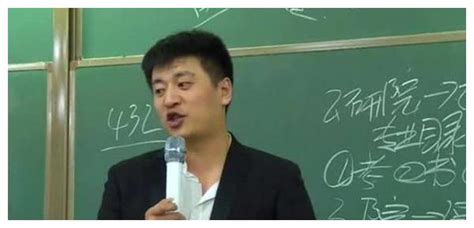 郭樂樂與張雪峰的采訪完整版(郭樂樂 張雪峰)縮略圖