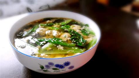 肉丸湯,肉丸湯的家常做法簡(jiǎn)單縮略圖