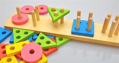兒童玩具批發(fā)一手貨源網(wǎng)站,兩元店批發(fā)市場(chǎng)在哪里進(jìn)貨縮略圖
