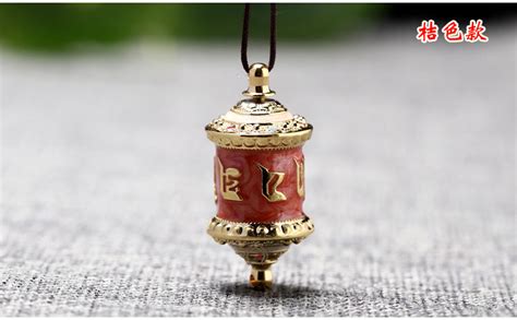 轉經筒六字真言(轉經筒六字真言是什么)縮略圖