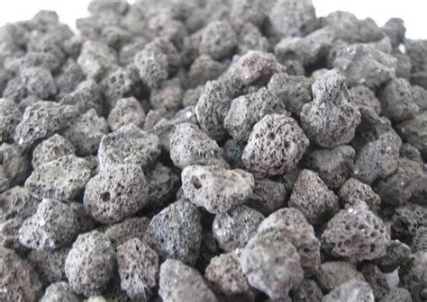 火山石是什么石頭(養(yǎng)魚(yú)的火山石是什么石頭)縮略圖