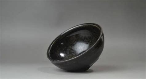 建盞的價(jià)格正常是多少錢(qián)一個(gè)(建盞價(jià)格怎么差別這么大)縮略圖