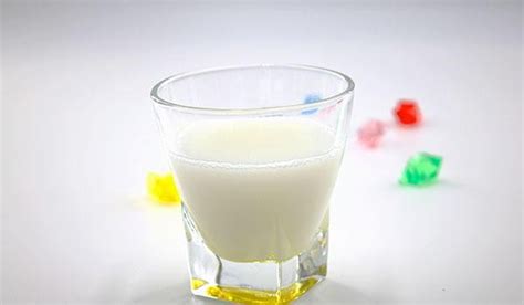 舒化奶的好處和壞處(舒化奶和純牛奶哪個(gè)更有營(yíng)養(yǎng))縮略圖