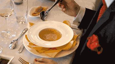 勺子可以帶上飛機(jī)不,不銹鋼勺子可以攜帶上飛機(jī)嗎縮略圖