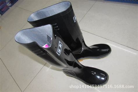 雨鞋廠家批發(fā)聯(lián)系電話,水靴雨鞋廠家批發(fā)縮略圖