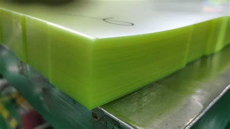 量子膜優(yōu)缺點(diǎn),量子膜全車貼多少錢一個縮略圖