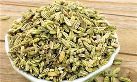 腌菜10斤菜放多少鹽,腌菜10斤菜放多少鹽合適縮略圖