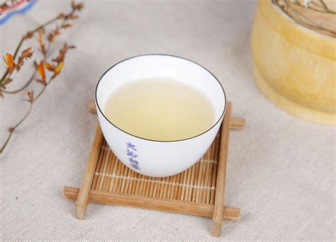 白茶500g價格(白茶500g價格表大全)縮略圖